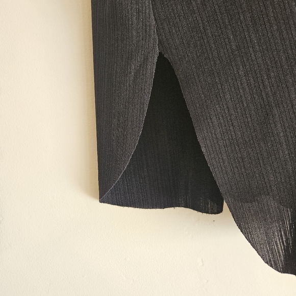 Express Tank Top - Picture 5 of 5